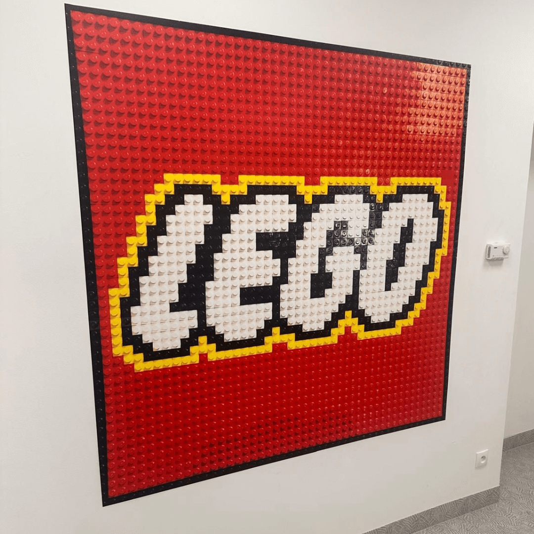 LEGO — wydruk na ścianie